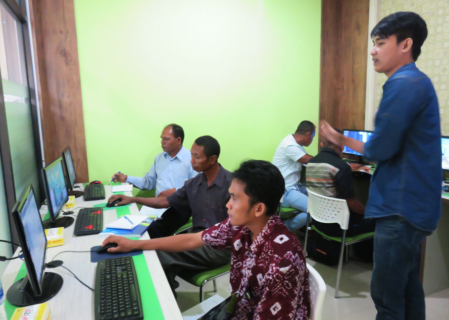 pelatihan desain grafis