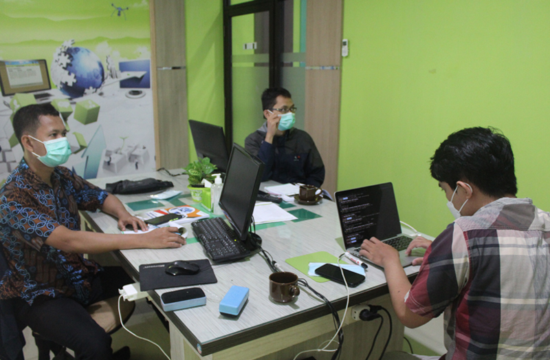 pelatihan framework laravel