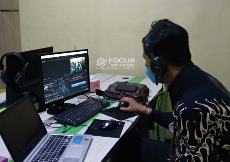 pelatihan editing video