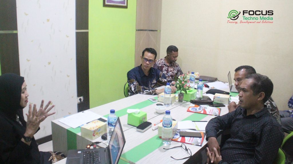 jurnalistik dan kehumasan