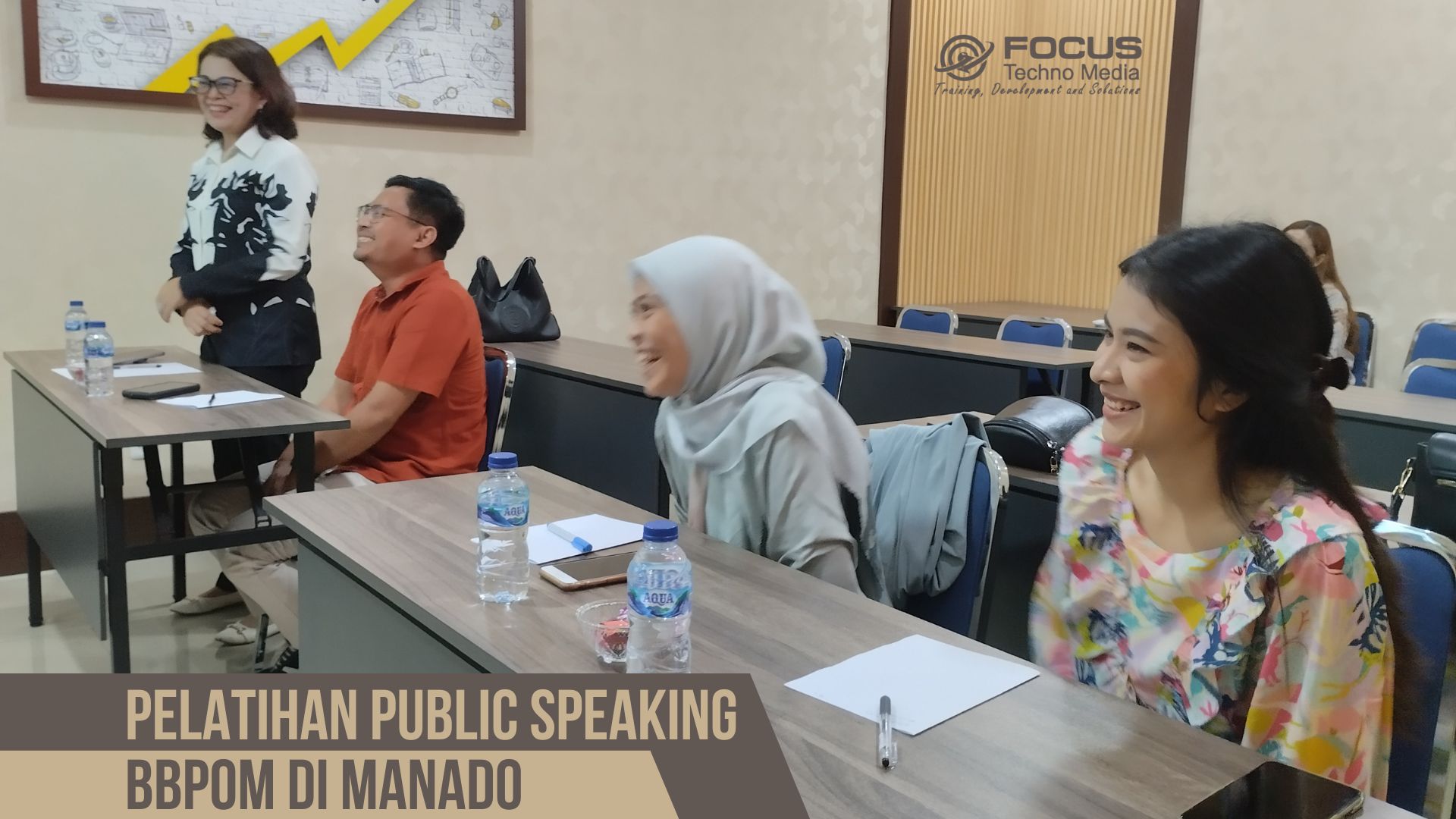 pelatihan public speaking